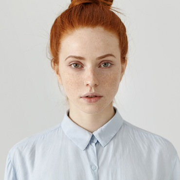 Wie bändigt man Babyhaare? Wie stylt man die Haare?